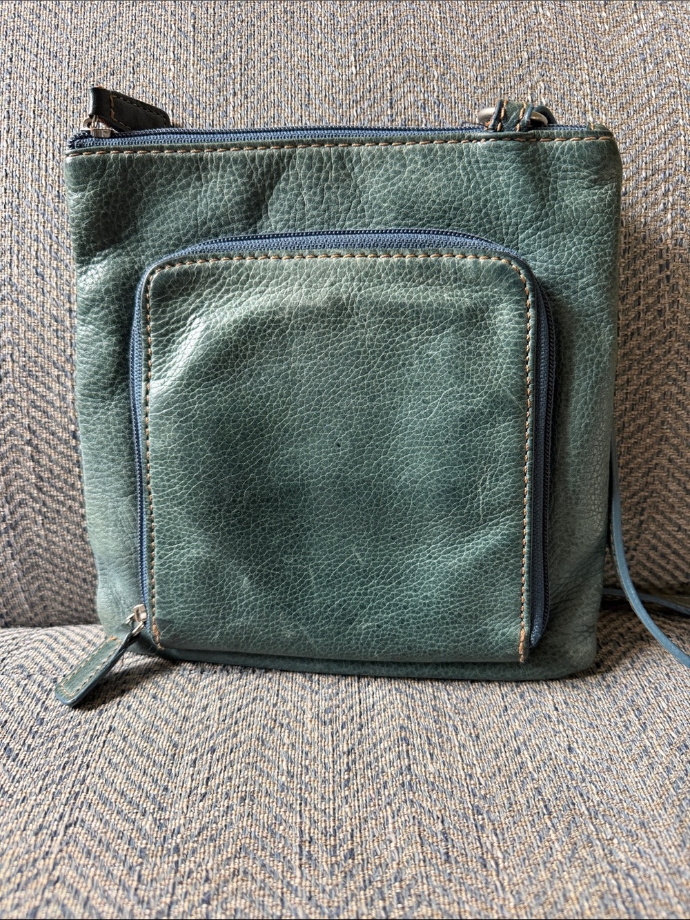 Fossil Green Leather crossbody Flat Bag